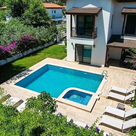 Luxury 5 Minutes From Scenic Town Center And River Βίλα