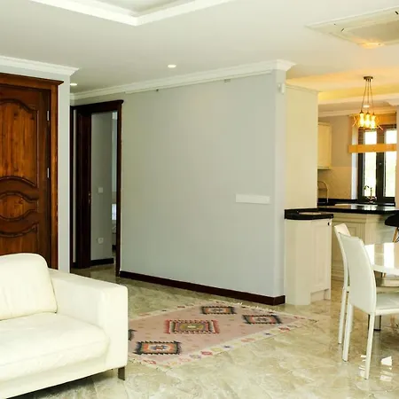 Luxury 5 Minutes From Scenic Town Center And River Βίλα *