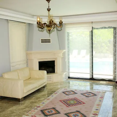 别墅 Luxury 5 Minutes From Scenic Town Center And River *